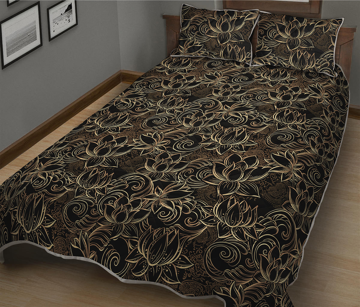 Black And Gold Lotus Pattern Print Quilt Bed Set
