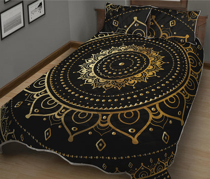 Black And Gold Mandala Print Quilt Bed Set