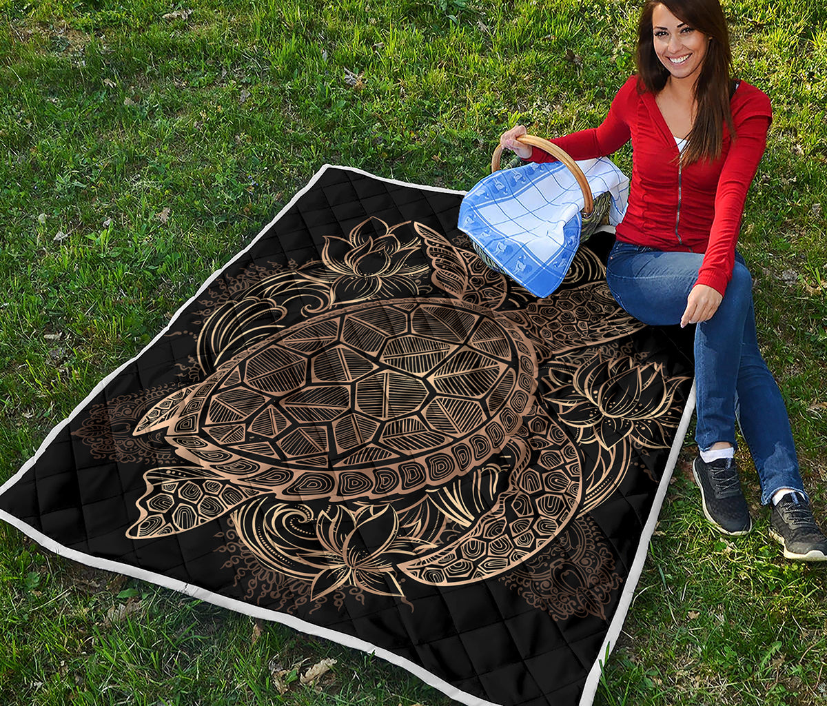 Black And Gold Sea Turtle Print Quilt