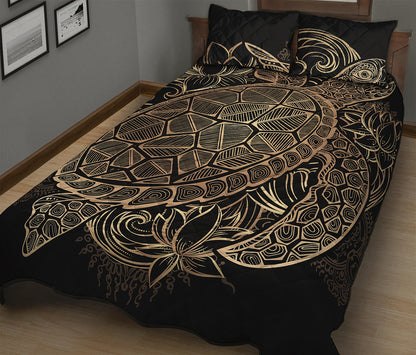 Black And Gold Sea Turtle Print Quilt Bed Set