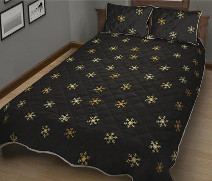 Black And Gold Snowflake Pattern Print Quilt Bed Set