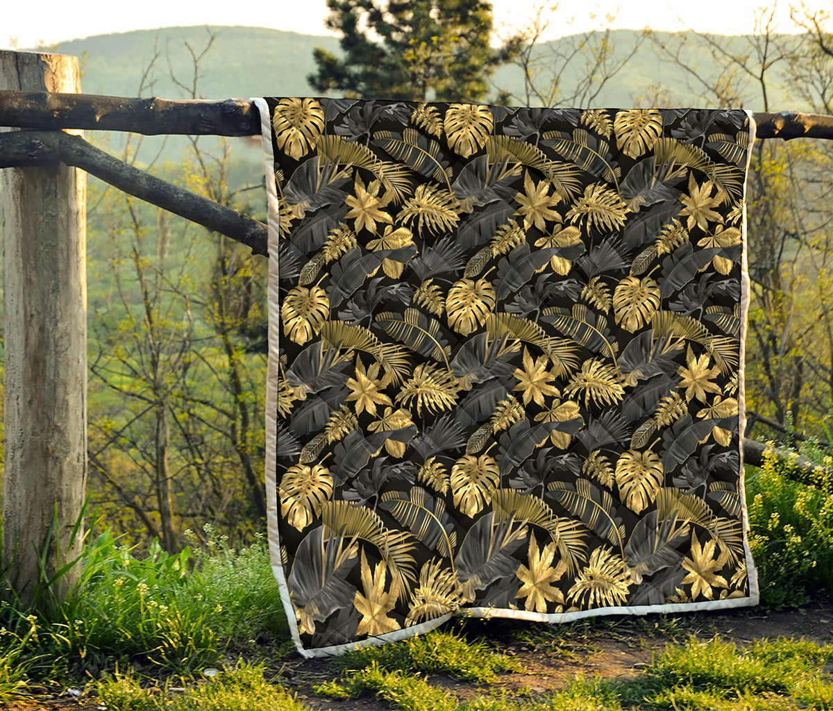 Black And Gold Tropical Pattern Print Quilt