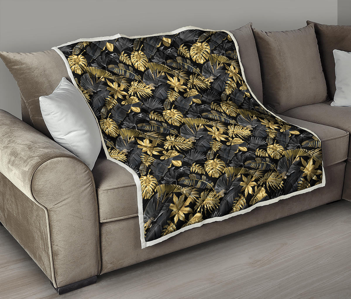 Black And Gold Tropical Pattern Print Quilt