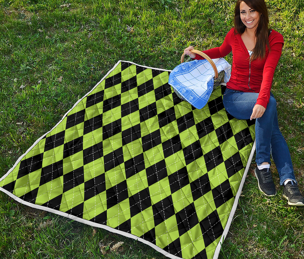 Black And Green Argyle Pattern Print Quilt