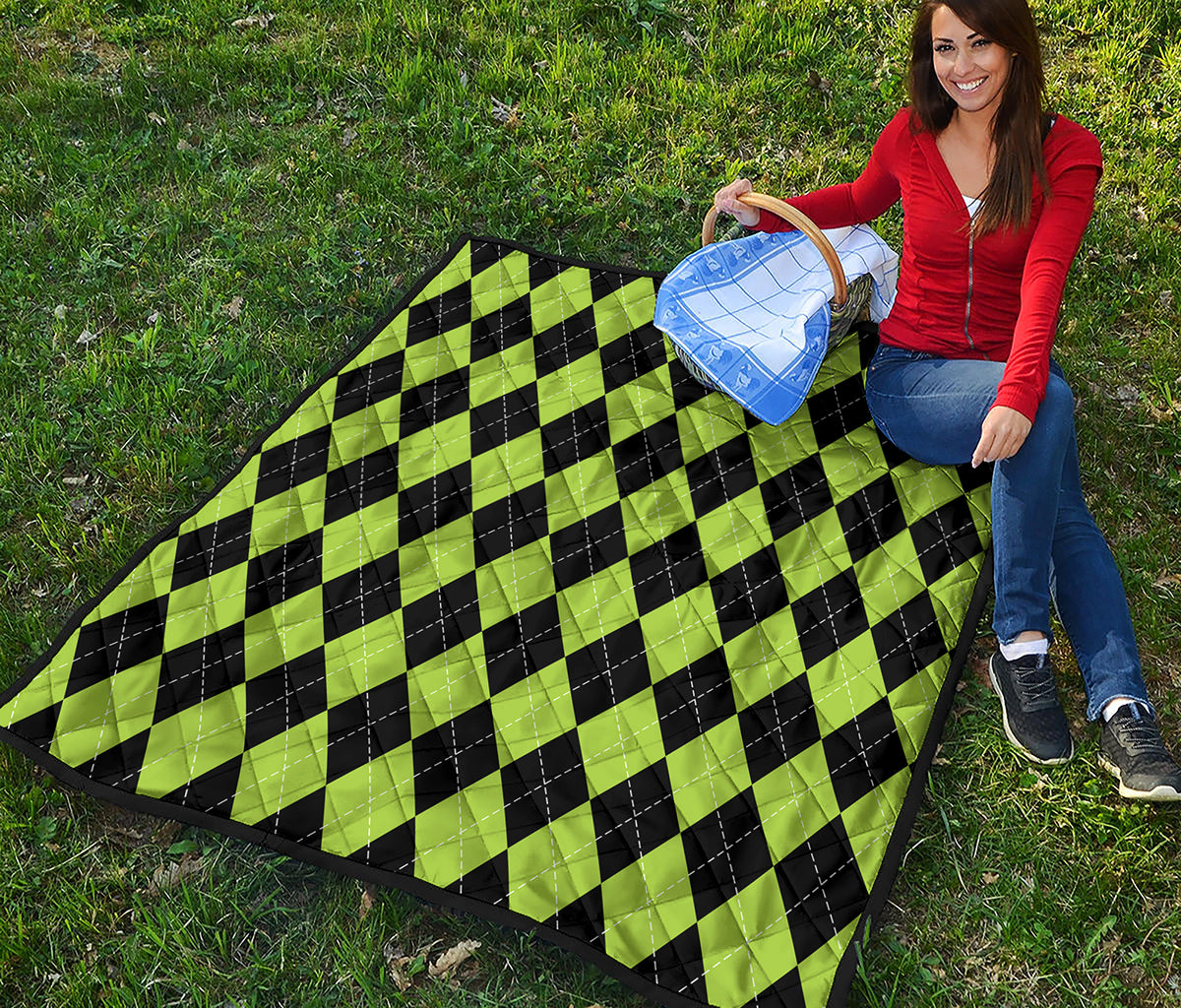 Black And Green Argyle Pattern Print Quilt