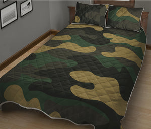 Black And Green Camouflage Print Quilt Bed Set