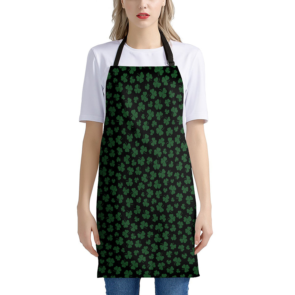 Black And Green Shamrock Pattern Print Apron