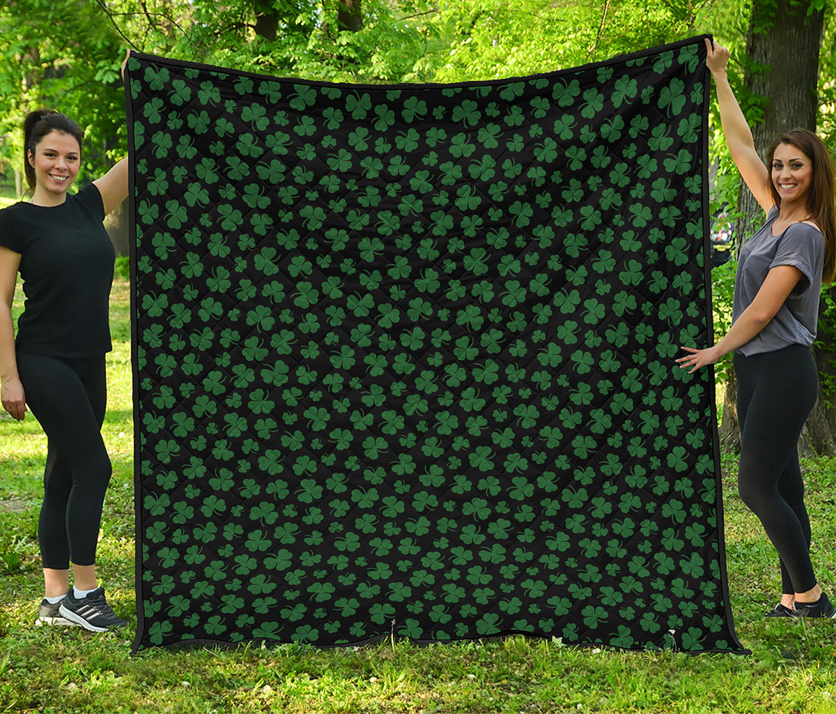 Black And Green Shamrock Pattern Print Quilt