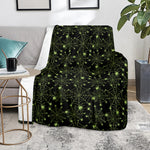Black And Green Spider Web Pattern Print Blanket