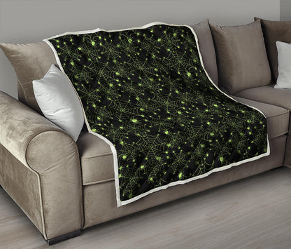 Black And Green Spider Web Pattern Print Quilt