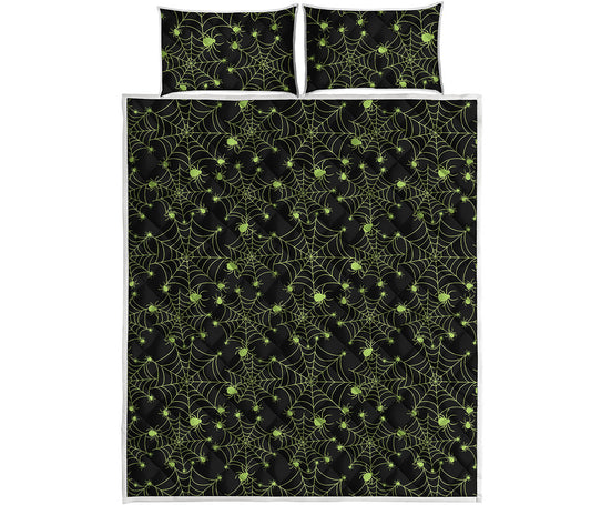 Black And Green Spider Web Pattern Print Quilt Bed Set