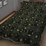 Black And Green Spider Web Pattern Print Quilt Bed Set