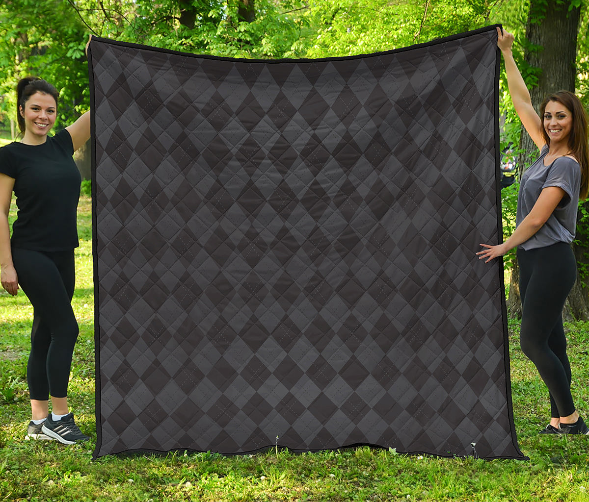 Black And Grey Argyle Pattern Print Quilt