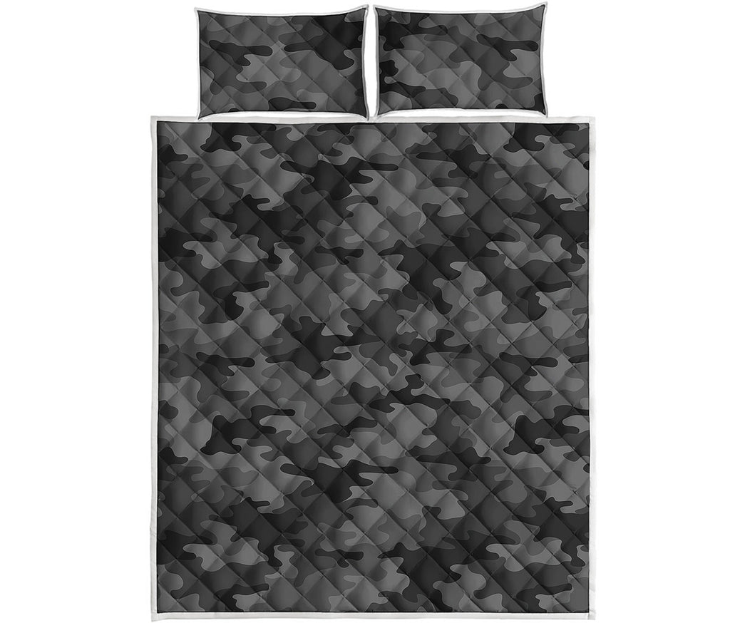 Black And Grey Camouflage Print Quilt Bed Set