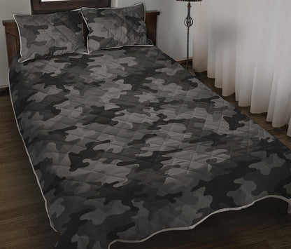 Black And Grey Camouflage Print Quilt Bed Set