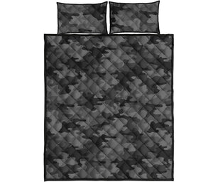 Black And Grey Camouflage Print Quilt Bed Set