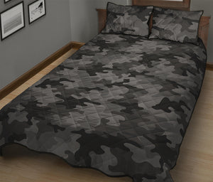 Black And Grey Camouflage Print Quilt Bed Set