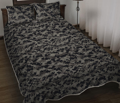Black And Grey Digital Camo Print Quilt Bed Set