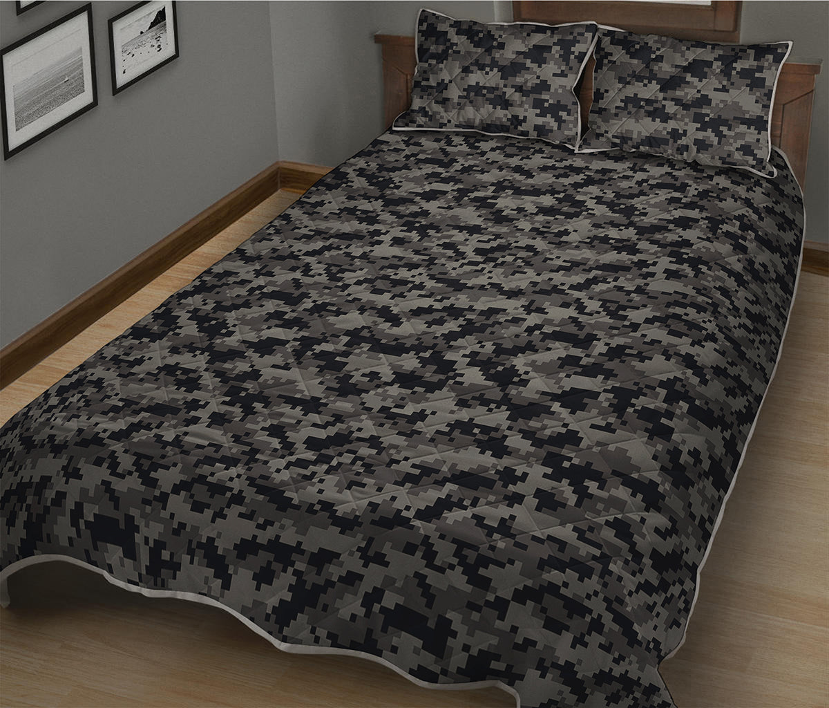 Black And Grey Digital Camo Print Quilt Bed Set