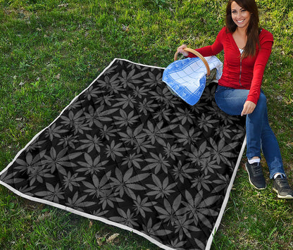 Black And Grey Pot Leaf Pattern Print Quilt