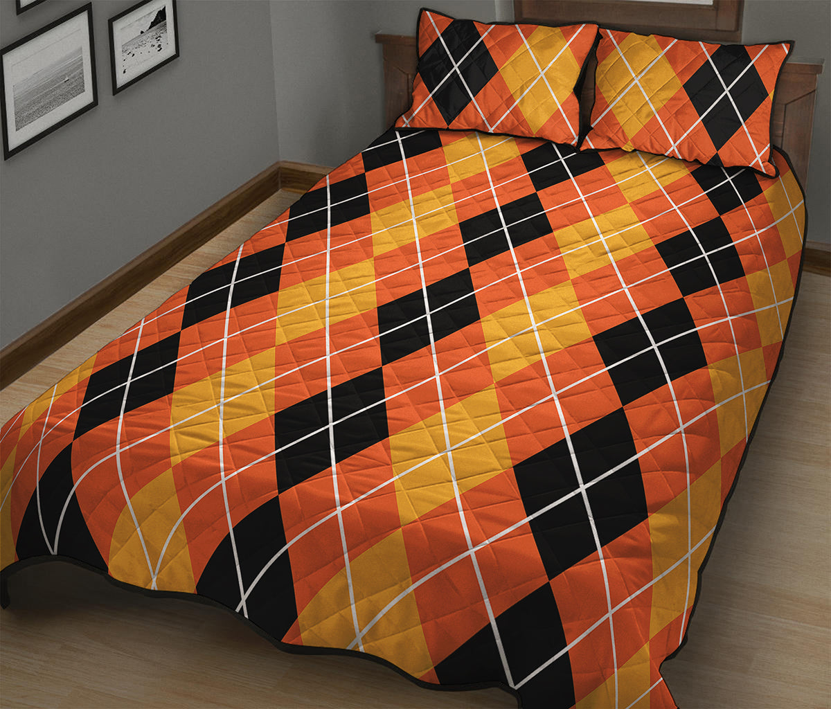 Black And Orange Argyle Pattern Print Quilt Bed Set