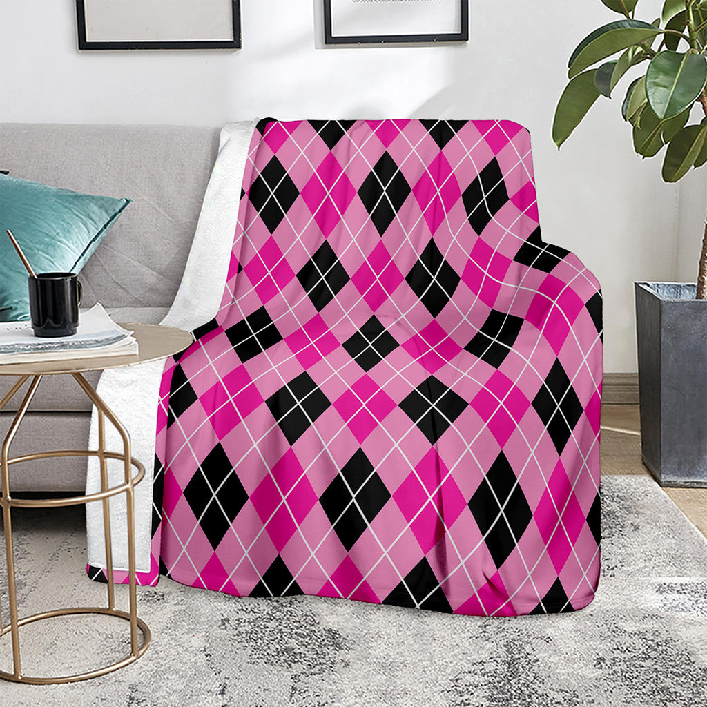 Black And Pink Argyle Pattern Print Blanket