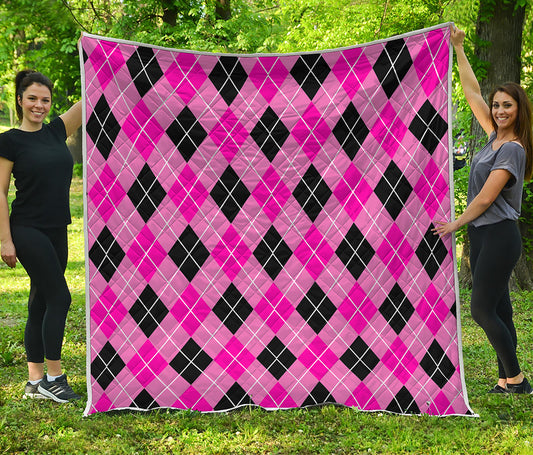 Black And Pink Argyle Pattern Print Quilt