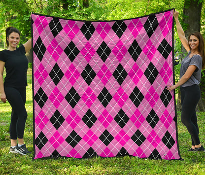 Black And Pink Argyle Pattern Print Quilt