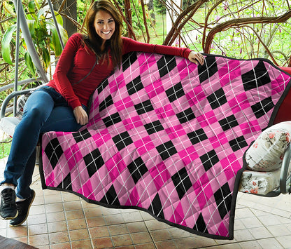 Black And Pink Argyle Pattern Print Quilt