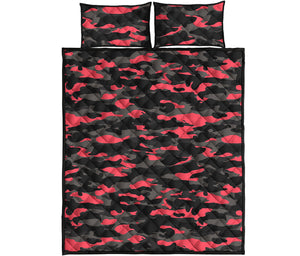 Black And Pink Camouflage Print Quilt Bed Set