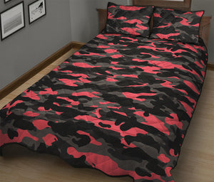 Black And Pink Camouflage Print Quilt Bed Set