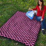 Black And Pink Chevron Pattern Print Quilt