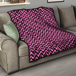 Black And Pink Chevron Pattern Print Quilt