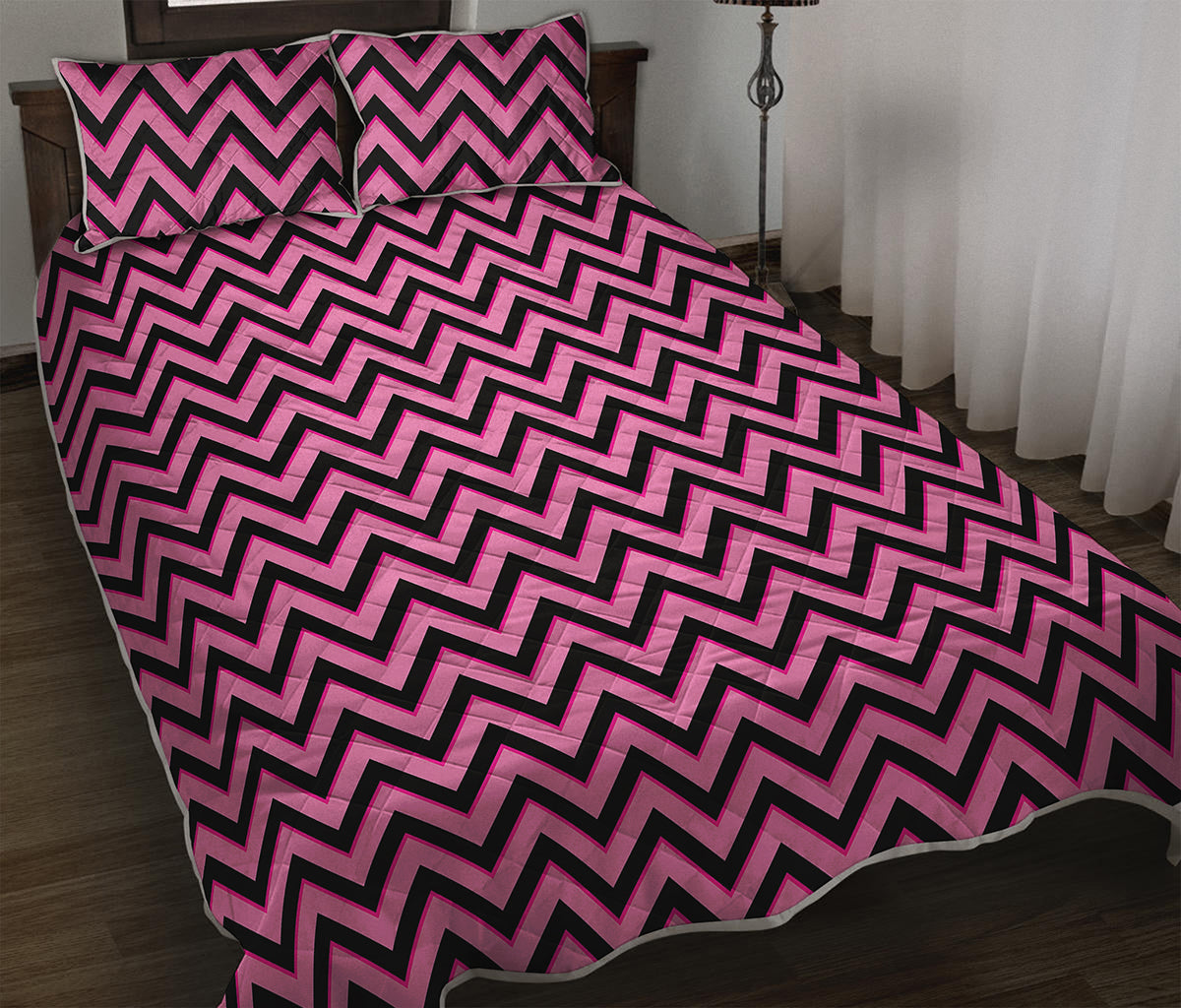 Black And Pink Chevron Pattern Print Quilt Bed Set