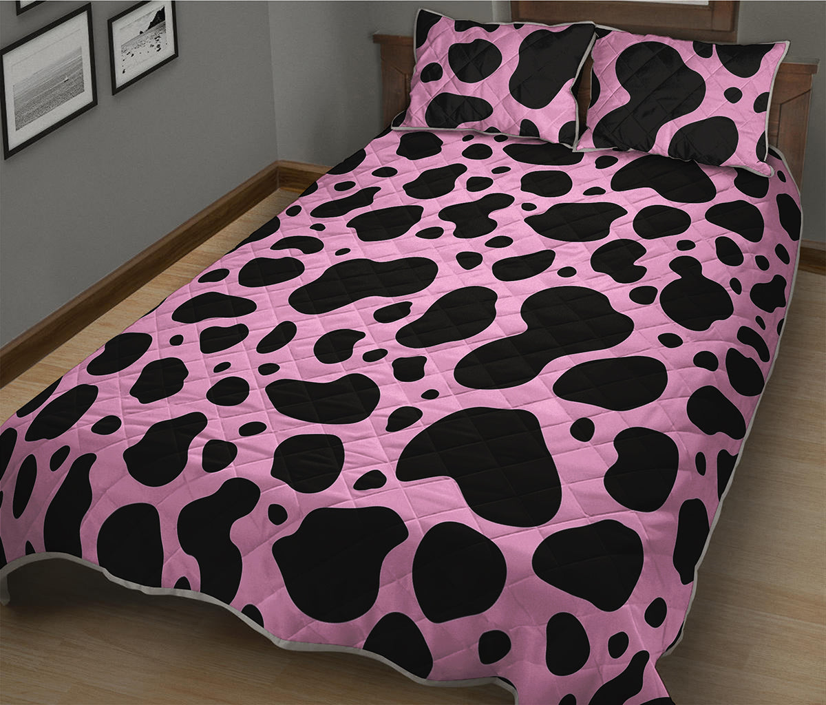 Black And Pink Cow Print Quilt Bed Set