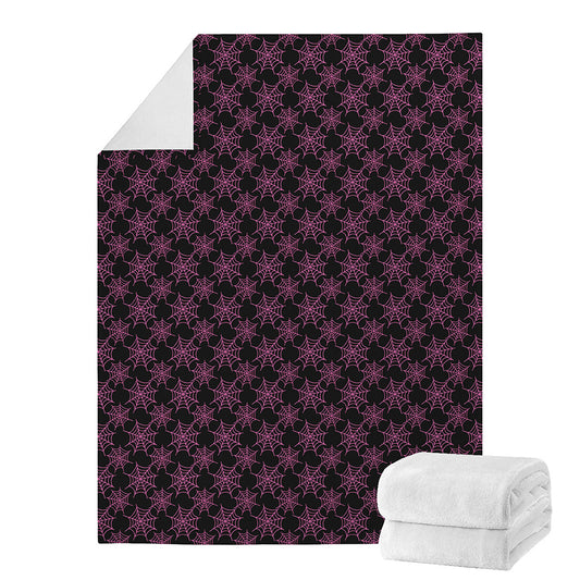 Black And Pink Spider Web Pattern Print Blanket