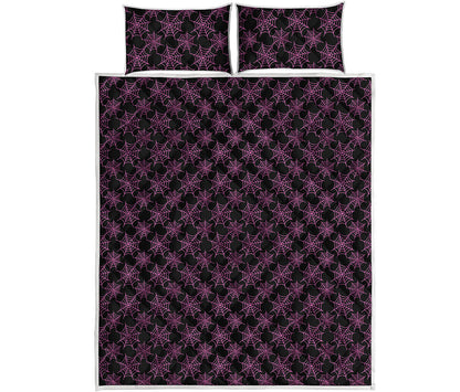 Black And Pink Spider Web Pattern Print Quilt Bed Set