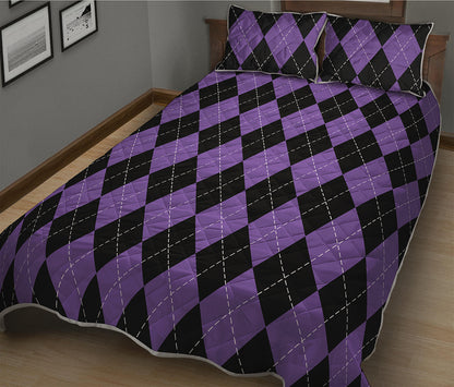 Black And Purple Argyle Pattern Print Quilt Bed Set