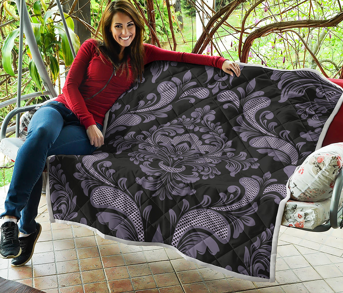 Black And Purple Damask Pattern Print Quilt
