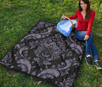 Black And Purple Damask Pattern Print Quilt