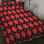 Black And Red Argyle Pattern Print Quilt Bed Set