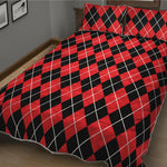 Black And Red Argyle Pattern Print Quilt Bed Set