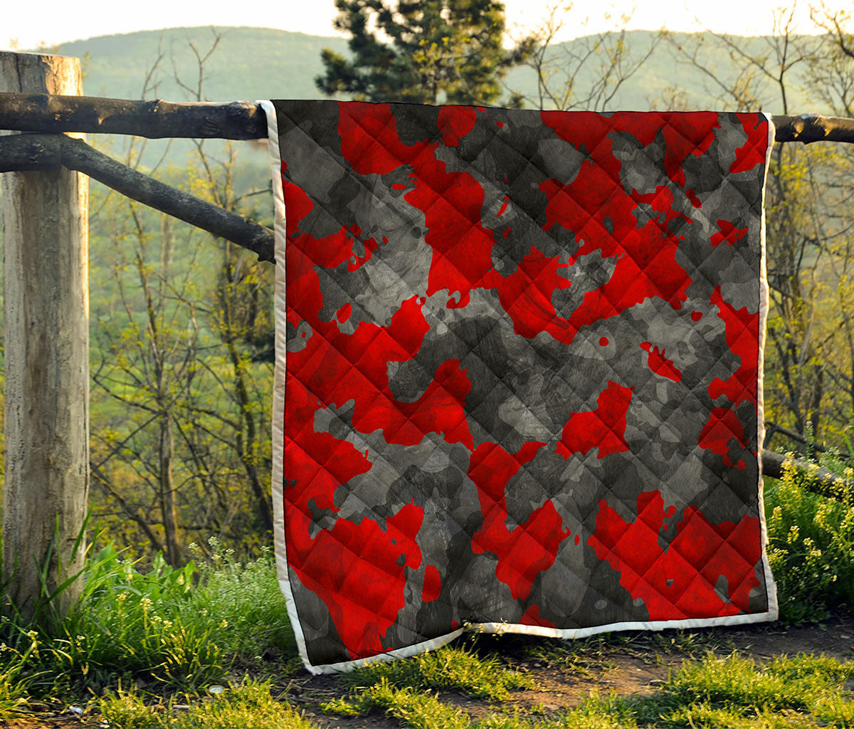 Black And Red Camouflage Print Quilt