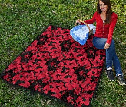 Black And Red Hibiscus Pattern Print Quilt