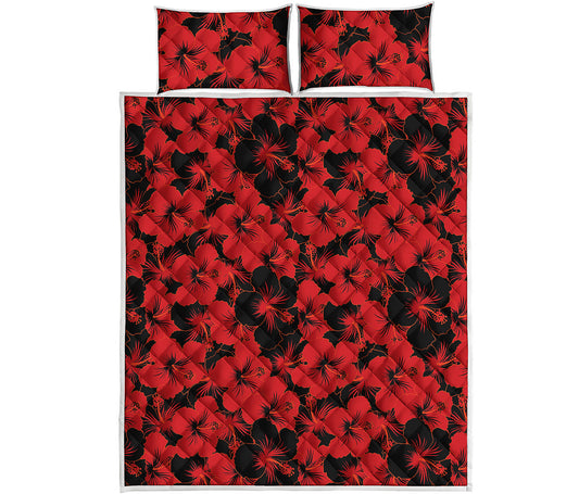 Black And Red Hibiscus Pattern Print Quilt Bed Set