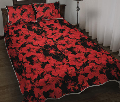 Black And Red Hibiscus Pattern Print Quilt Bed Set