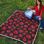 Black And Red Lips Pattern Print Quilt