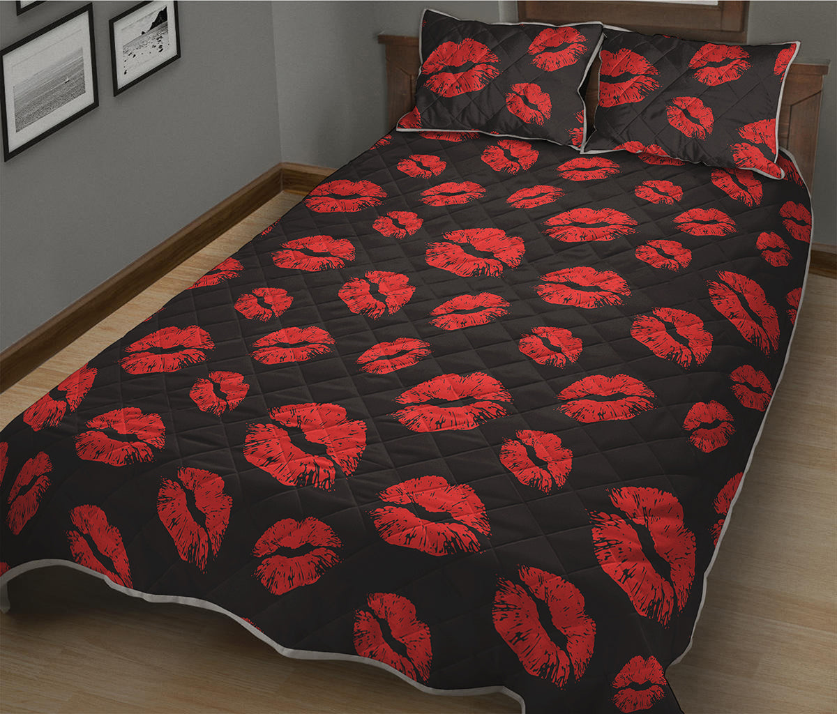 Black And Red Lips Pattern Print Quilt Bed Set