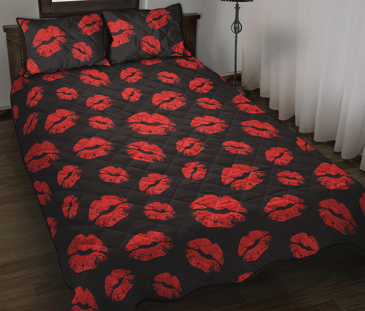 Black And Red Lips Pattern Print Quilt Bed Set