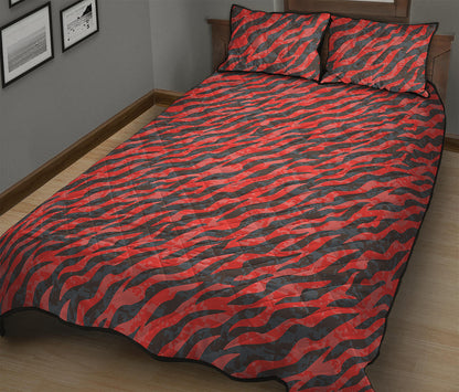 Black And Red Tiger Stripe Camo Print Quilt Bed Set